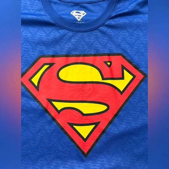 DC Comics Superman 2XL TShirt 100% Polyester - Picture 4 of 5